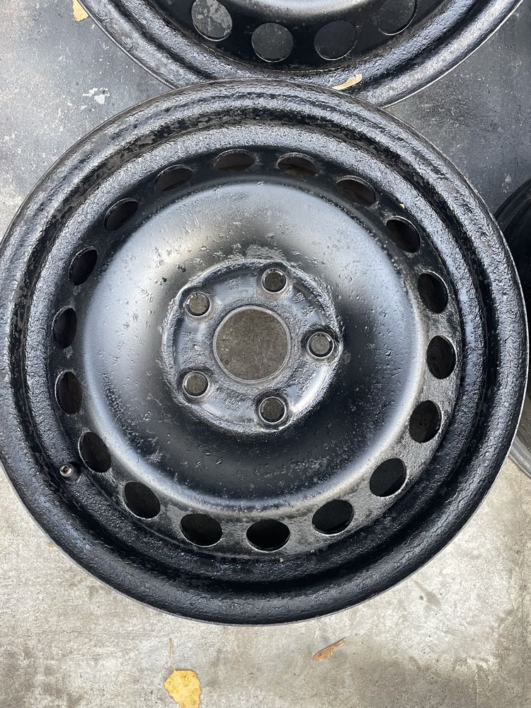 Диски металеві оригінальні 5/112 r15 VW