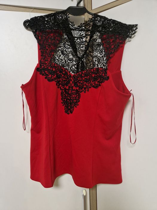 Bluzka czerwona  r 44