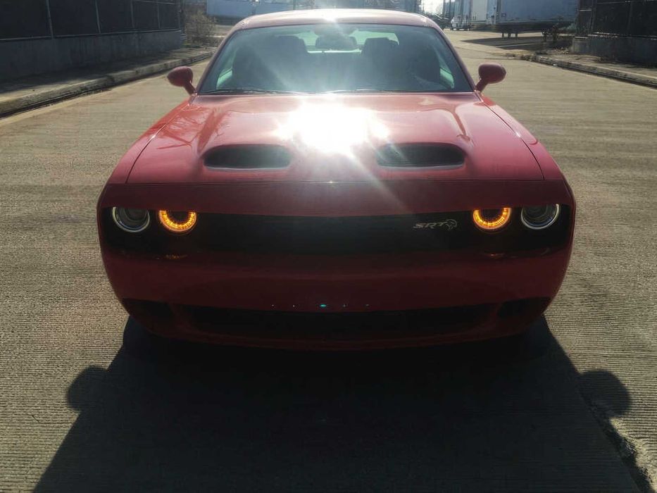 Dodge Challenger SRT Hellcat      2020