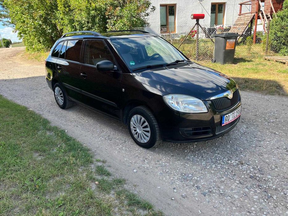 Skoda Fabia 1.4 benzyna 2009rok z klimą.