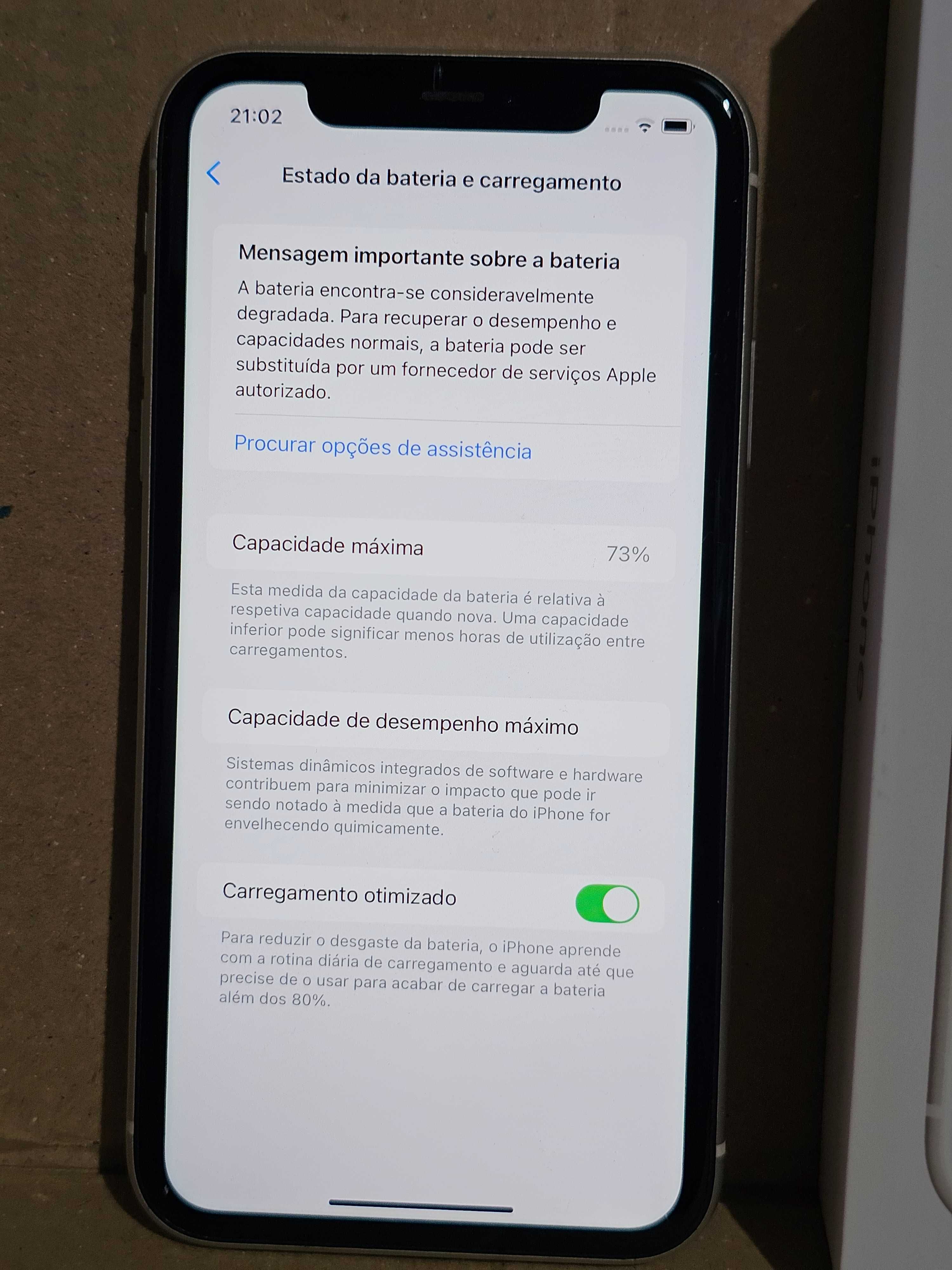 Iphone 11 128Gb. Excelente estado. 73% Bateria. Tudo de origem.