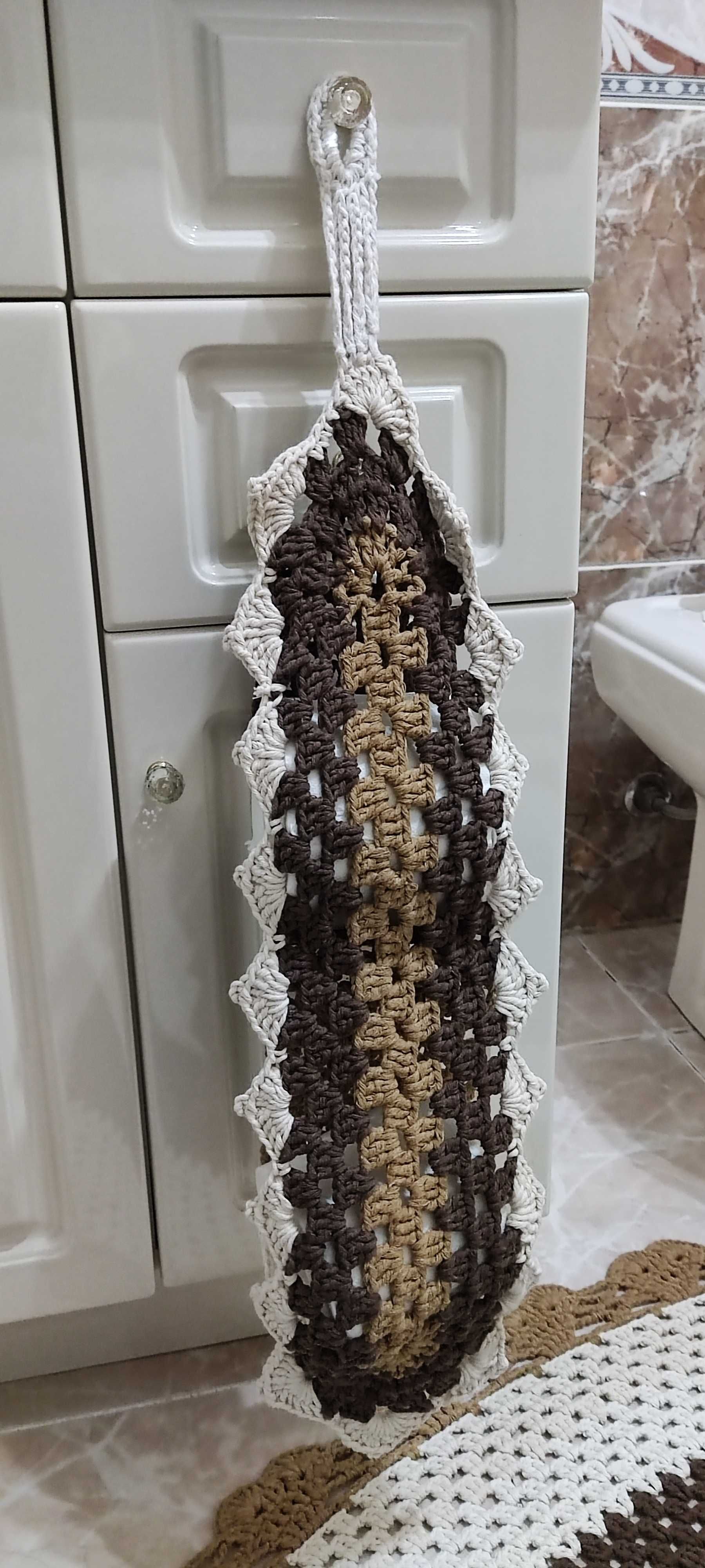 Conjunto de casa de banho em crochê feito à mão