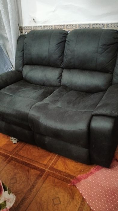 Sofás ( uma cadeira + um sofá cama)