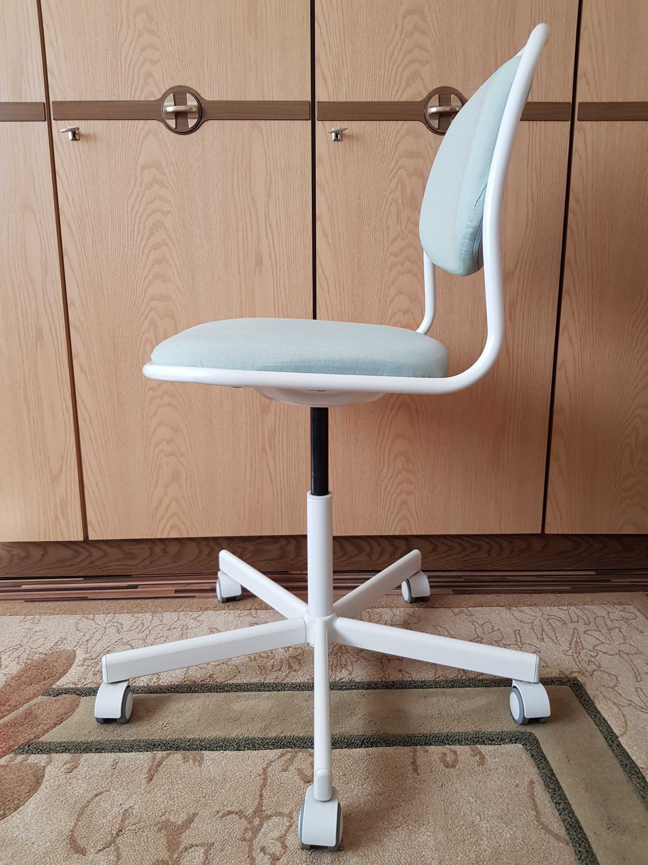 Fotel obrotowy, krzesło biurkowe IKEA Orfjall, Sporren