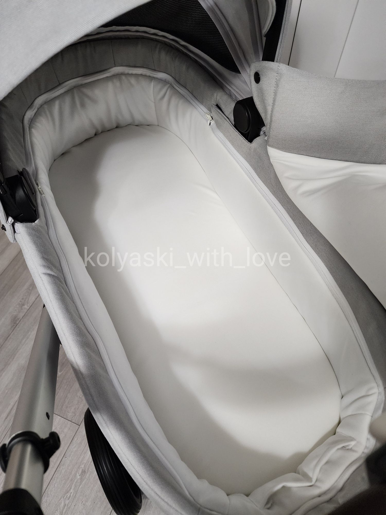 Ідеал! Cybex Balios S Lux 2024 lava grey Сайбекс Баліос сіра візок