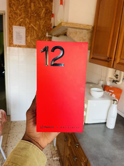 One plus 12 512Gb 16 Gb de RAM