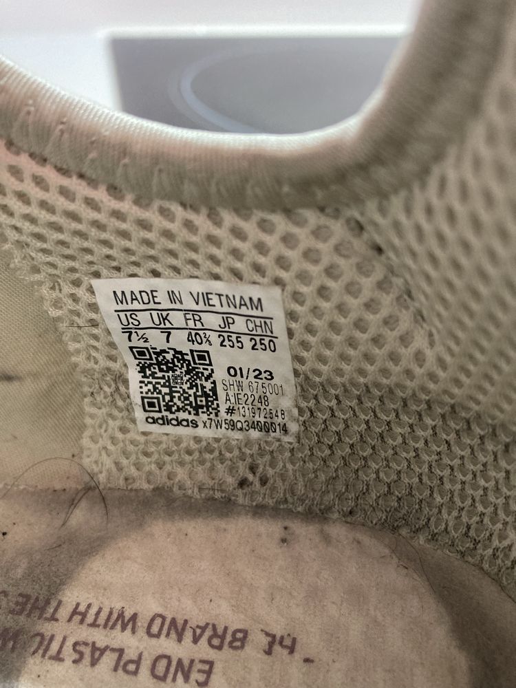 Adidas NMD _R1.V2
