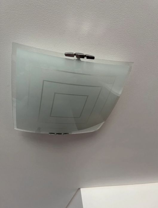 Candeeiro de teto em vidro fosco! Excelente estado