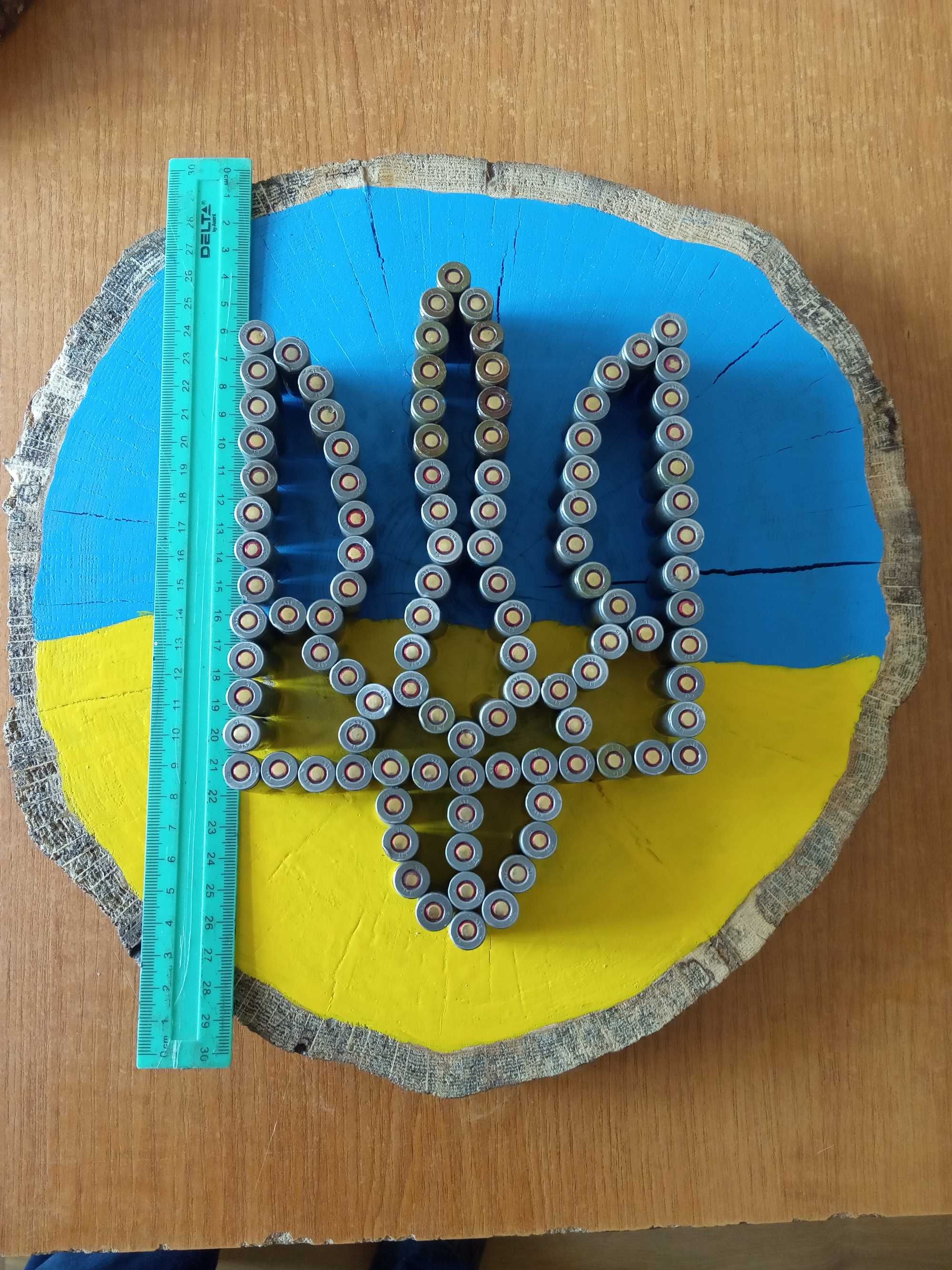 Тризуб Герб України, із гільз