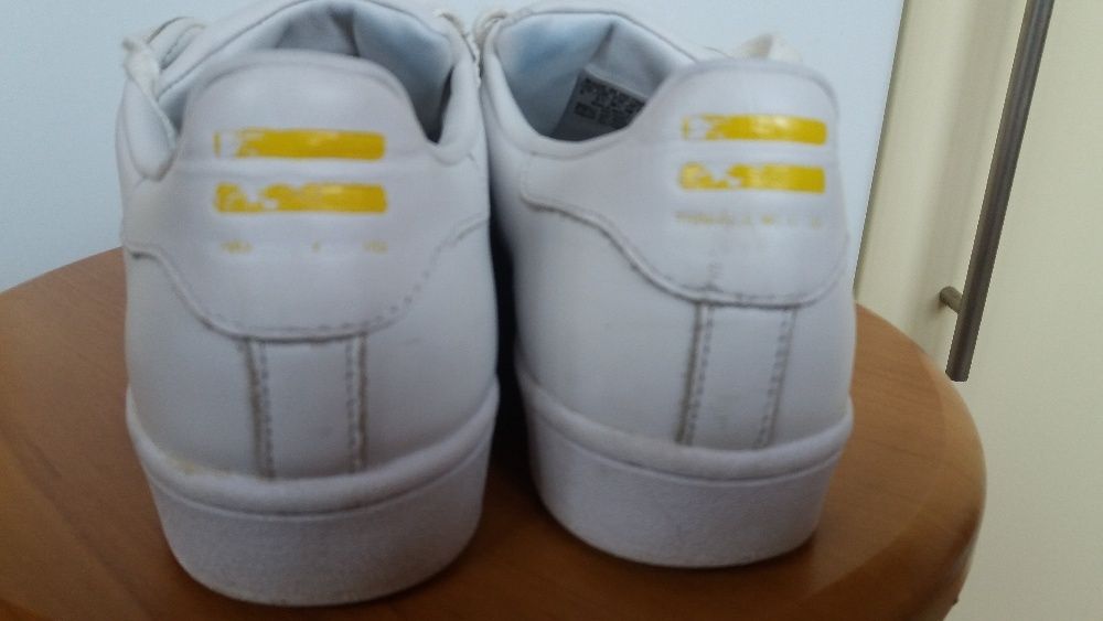 Adidas Superstar Pharrell Williams skórzane wkładka 25 cm rozm. 38 2/3
