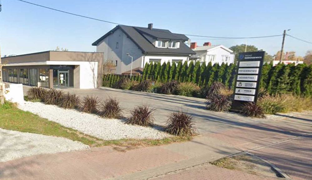 Do wynajęcia stanowisko do manicure w Pasażu Sieroszewice