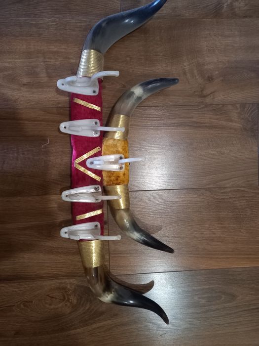 Вішалка натуральний ріг