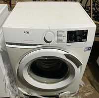 пральна машинка AEG UXB14557BB