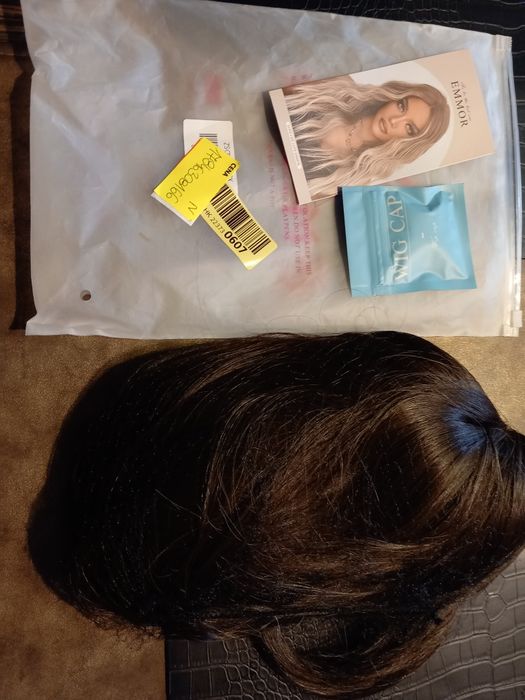 Peruka syntetyczna długie brąz włosy