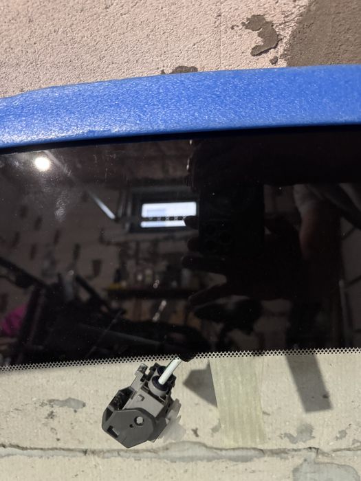 Toyota Rav-4 2019-2025 Лобовое стекло