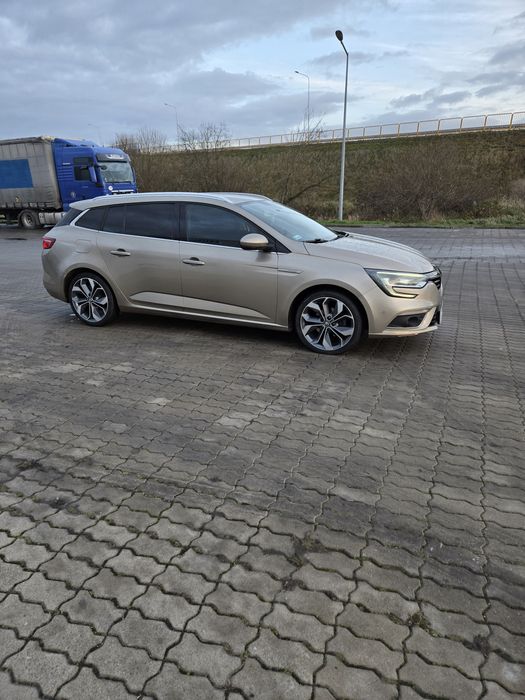 Renault megane rok 2016 poj 1.5td salonowa bogata wersja