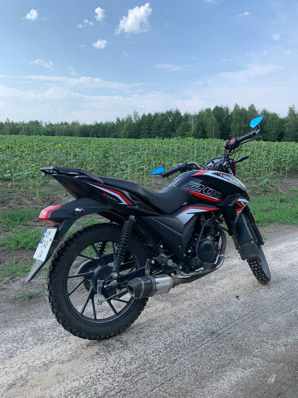 Продаю мотоцикл spark r17