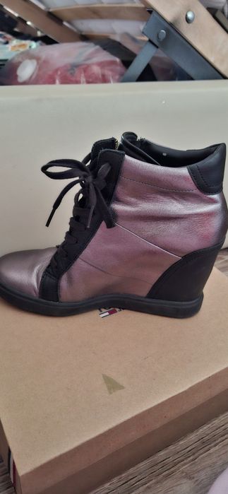 Buty na koturnie Tommy Hilfiger