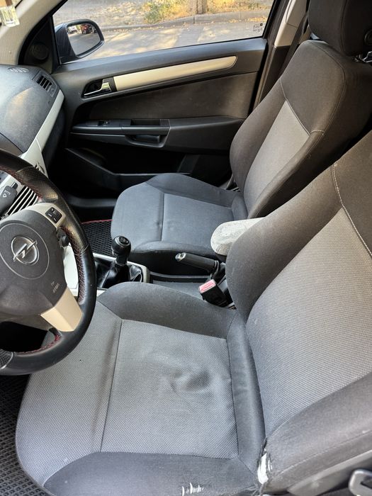 Продам Opel astra h 1.6 бенз