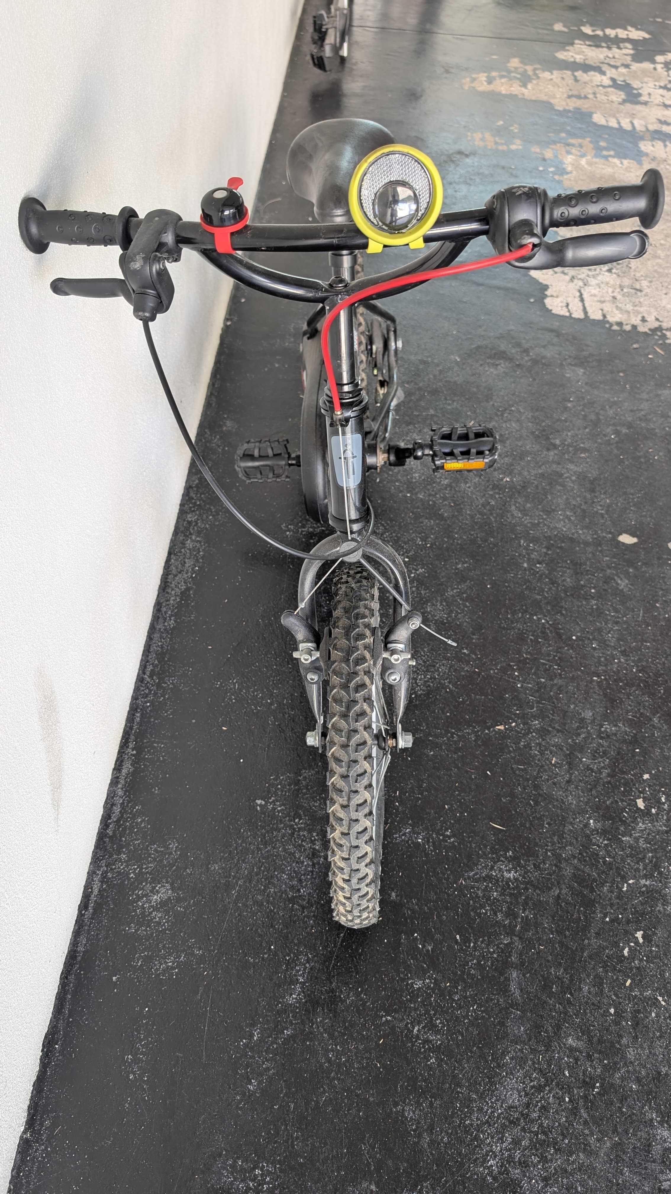 Bicicleta BTWIN de menino 4-6 anos roda 16"