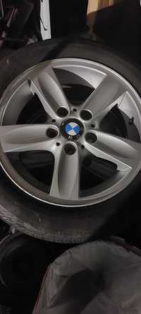 Jantes BMW pneus com muito piso