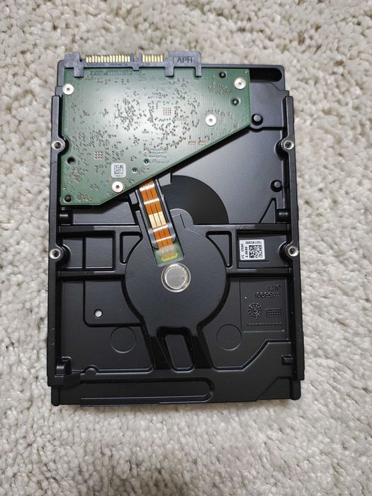 dysk  Seagate 6T