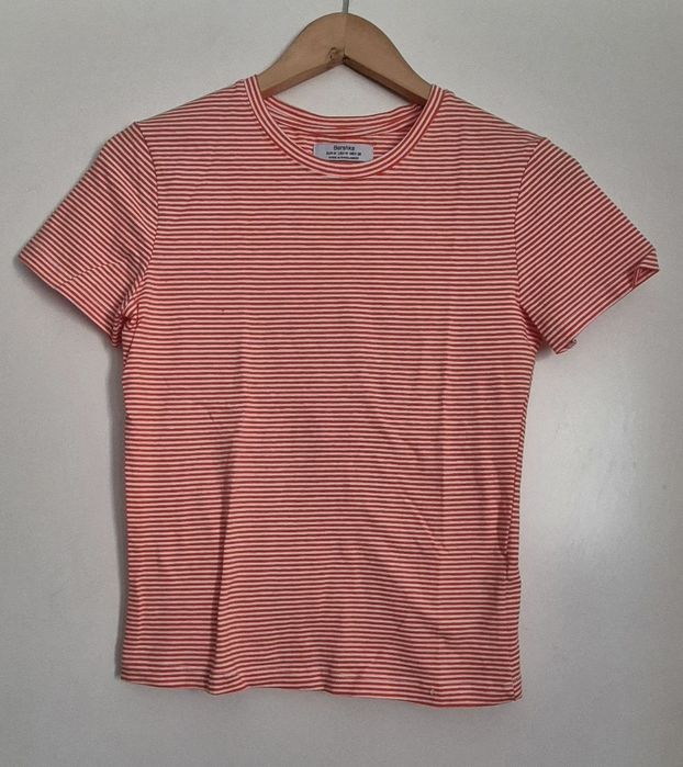 T-shirt femenina Bershka
