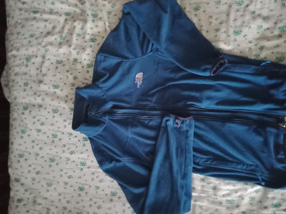 Продам кофту THE NORTH FACE