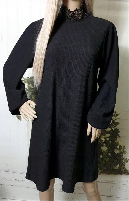 Elegancka Sukienki ZARA, Rozmiar L