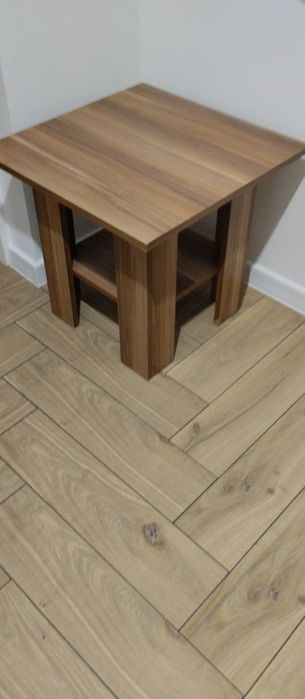 Stolik  kawowy lub do innych praktycznych zastosowań