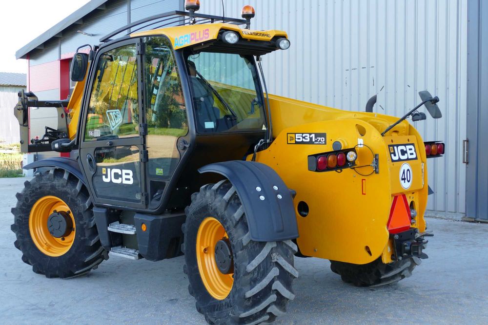 ładowarka teleskopowa jcb 531 70 agri plus