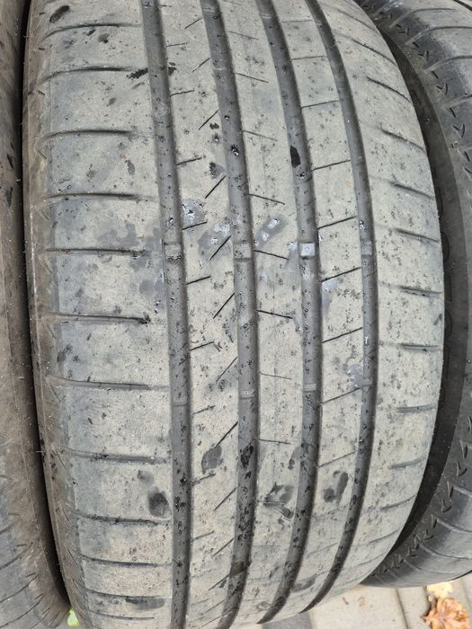 Шини Bridgestone Alenza 001 255/50 R20