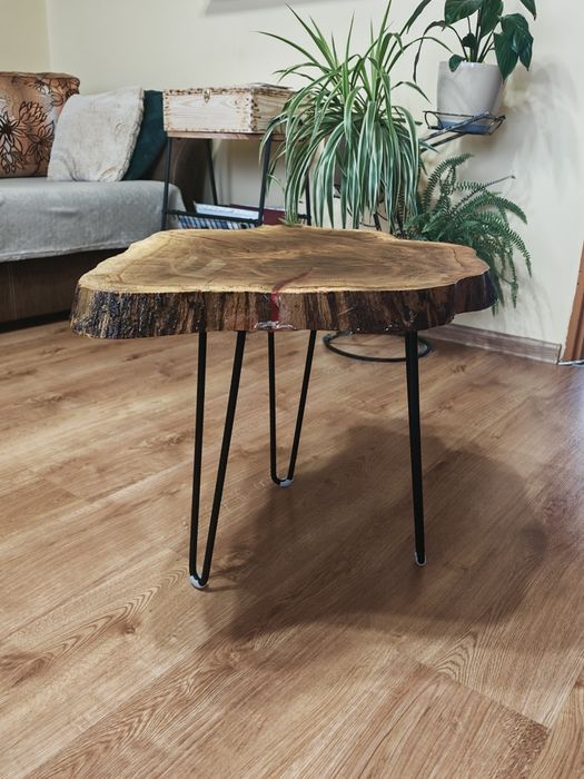 Stolik kawowy z plastra dębowego