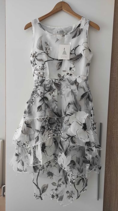 Szaro-biała sukienka nowa z metką