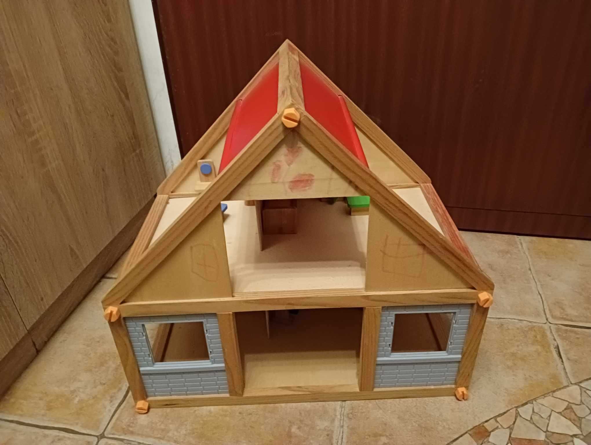 Drewniany domek dla lalek LIDL + meble STAN BDB