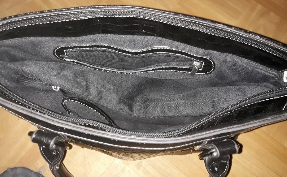 Duża torba lakierkowa A-4