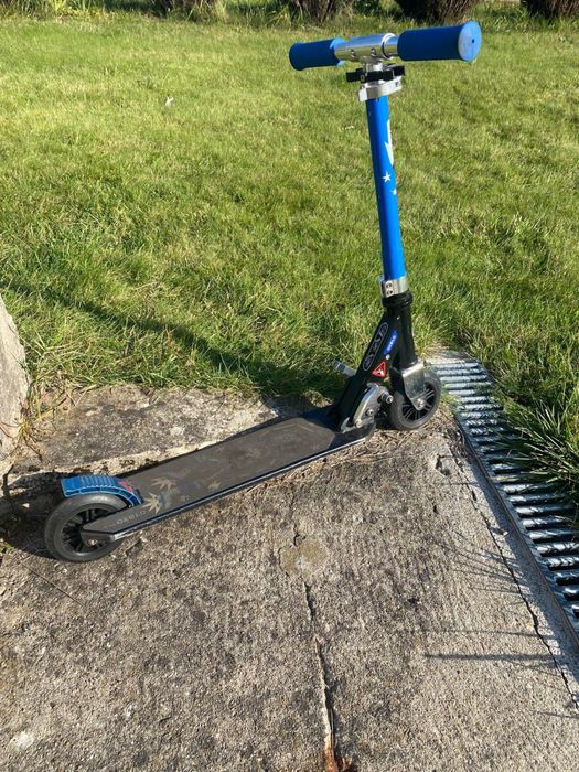 Hulajnoga niebieska  skladana