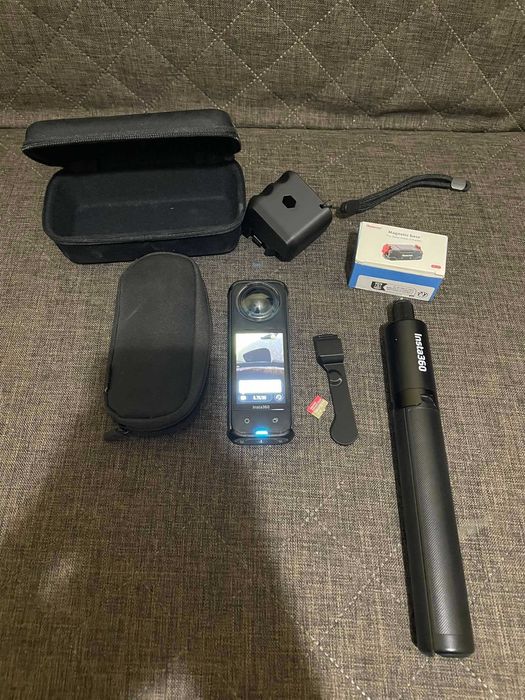 Insta360 X4 Jak nowa, dużo dodatków, karta 128GB gratis!