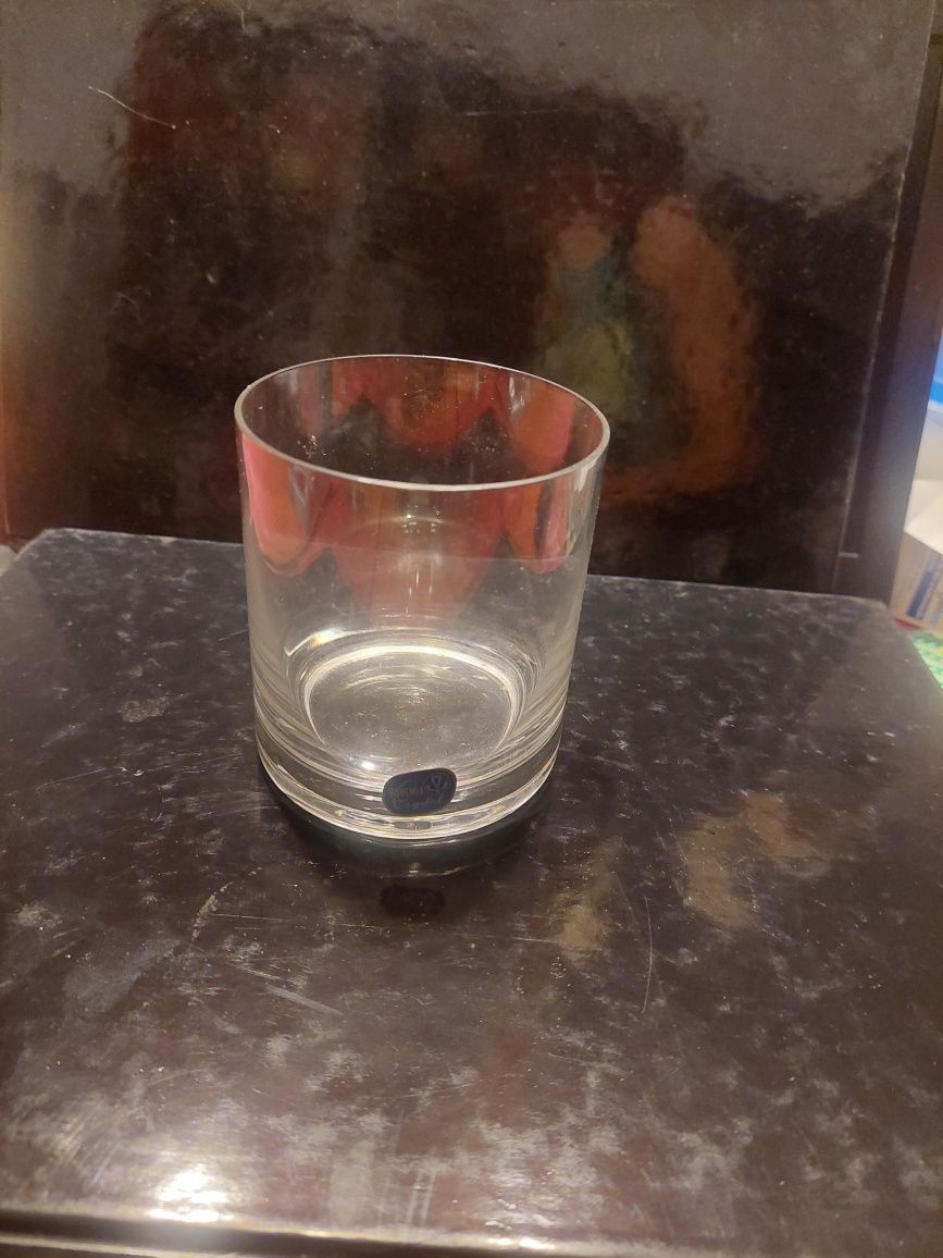 Copos  de cristal novos