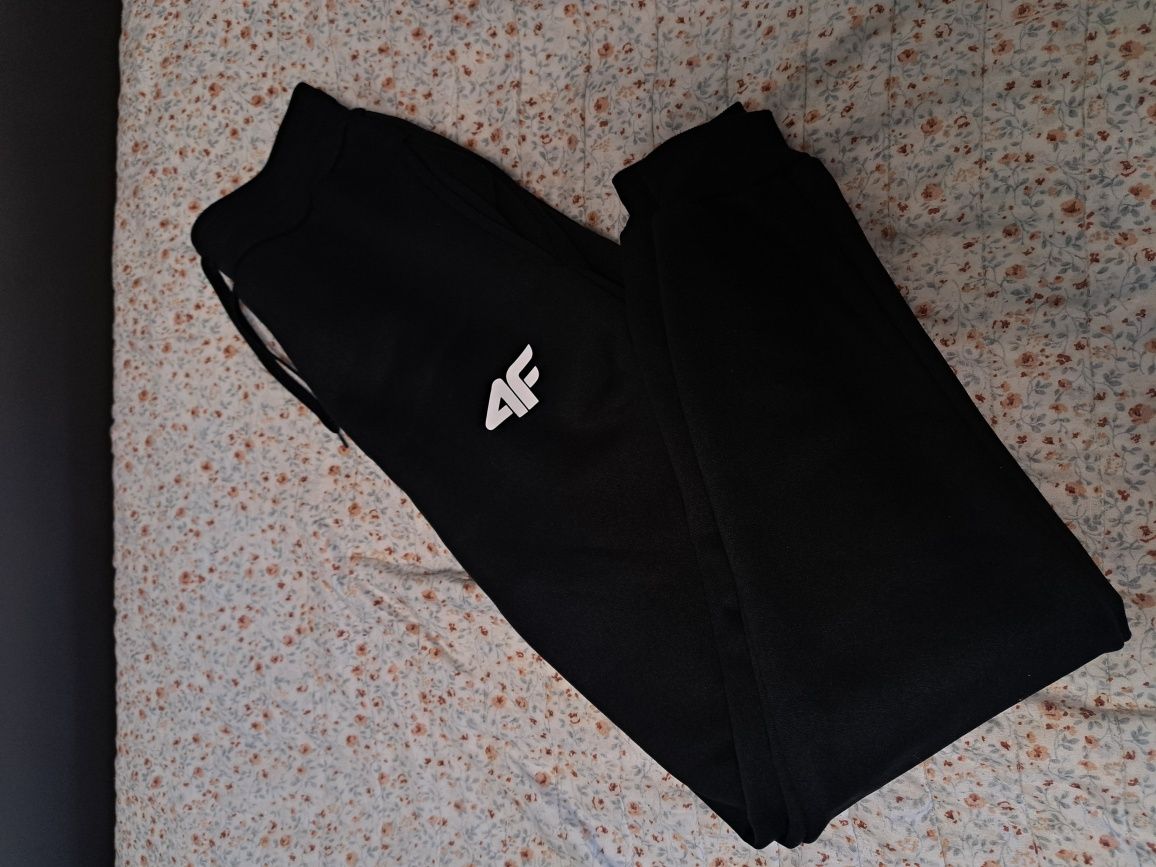 Dresy unisex 4F rozmiar M [NOWE]