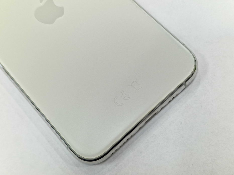 Iphone 11 PRO 64GB/ Silver/ BAT 93%/ Grade A-/ Gwarancja + ładowarka