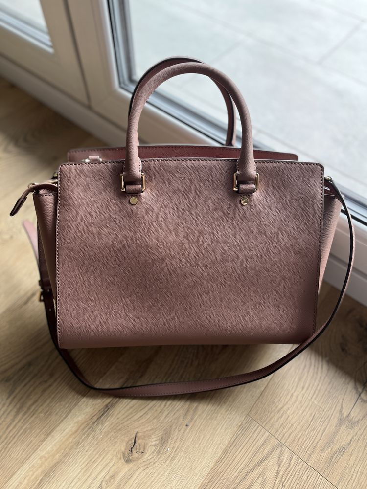 Torebka selma listonoszka michael kors dusty pink