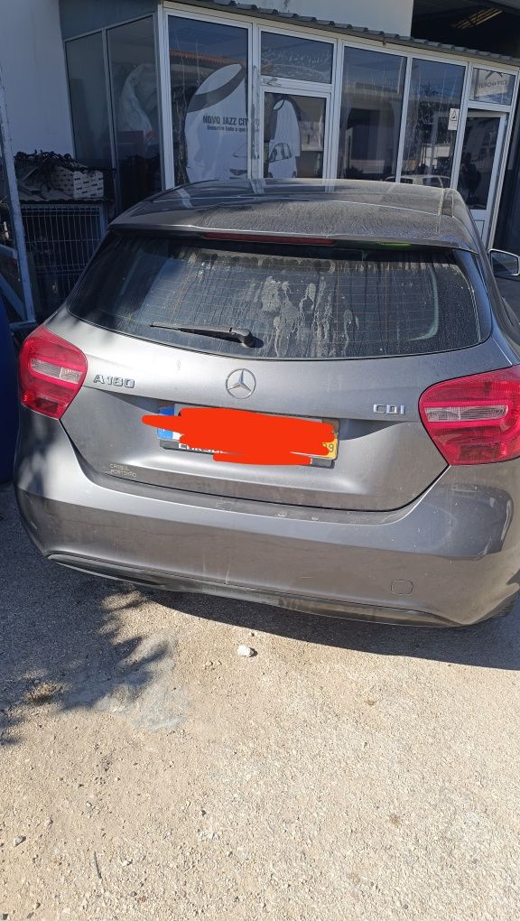 Vendo Mercedes A180 de 2013