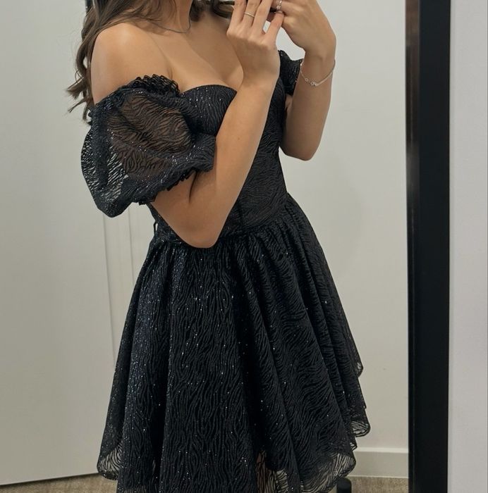 Вечірня сукня