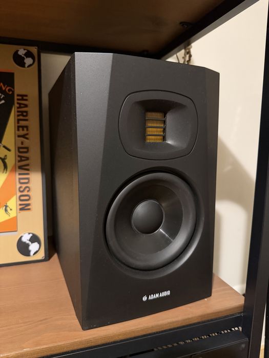 Adam Audio T5V - Monitores Estúdio