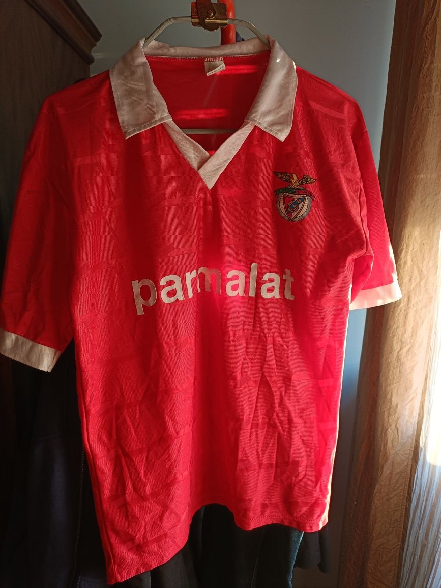 Camisa Benfica época 95/96 com oferta de caderneta