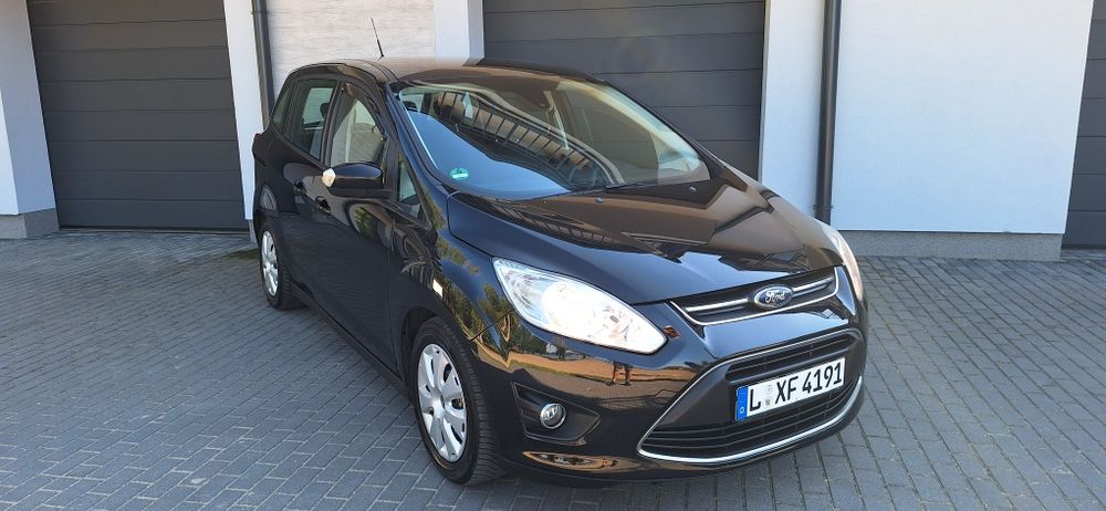 Ford C-max 2.0 disel 140 koni.Navi.Tempomat.Grzane Fotele.Hak.6 biegów