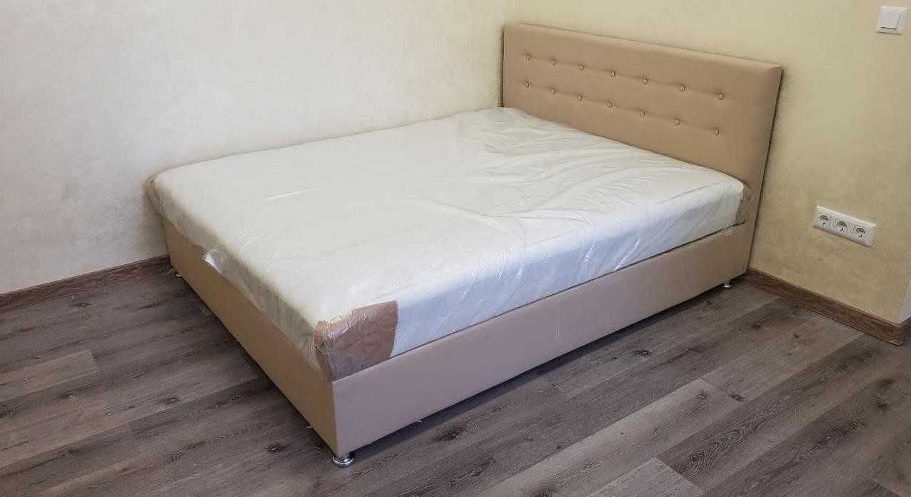 Ліжко Двуспальне з Ортопедичним Матрацом В Наявності кровать