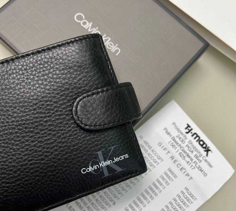Кошелек с натуральной кожи CALVIN KLEIN