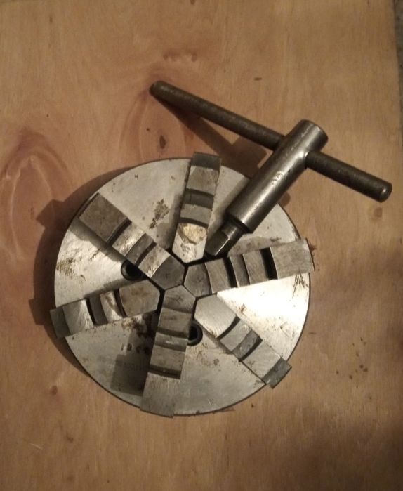 Патрон токарный 160